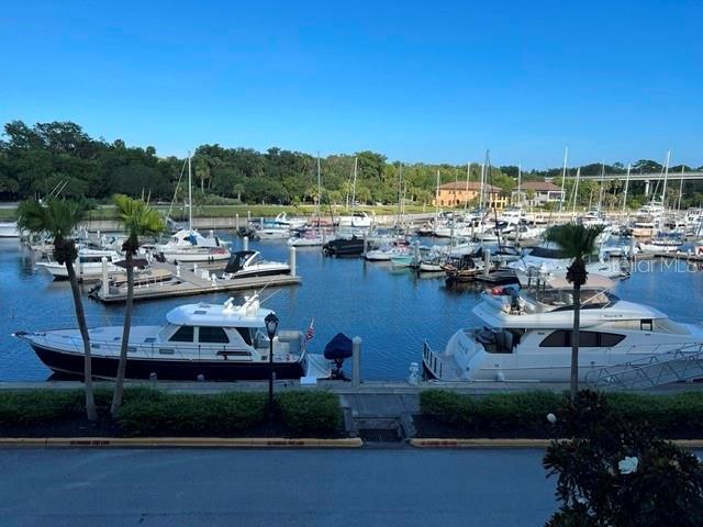 Building Photo - 102 Yacht Harbor Dr