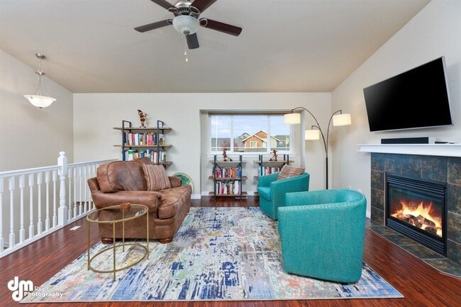 Building Photo - Gorgeous 4 Bedroom Home in West Park!