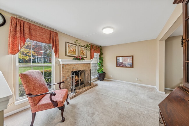 Building Photo - 36119 N New Bridge Ct