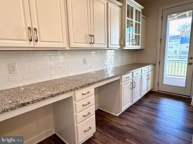 Building Photo - 3822 Rainier Dr