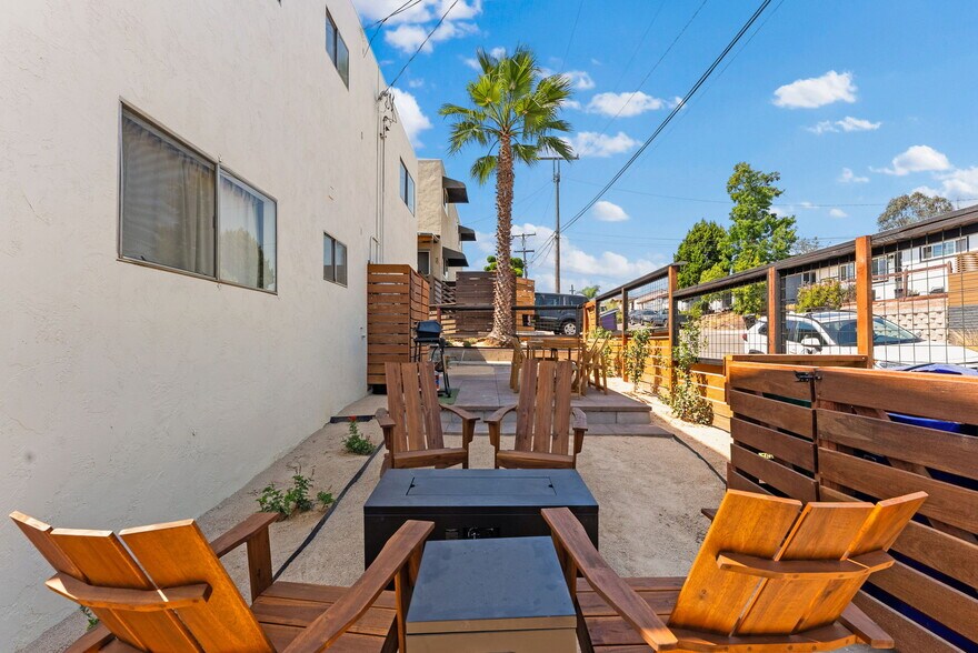 Building Photo - 2520 Haller St