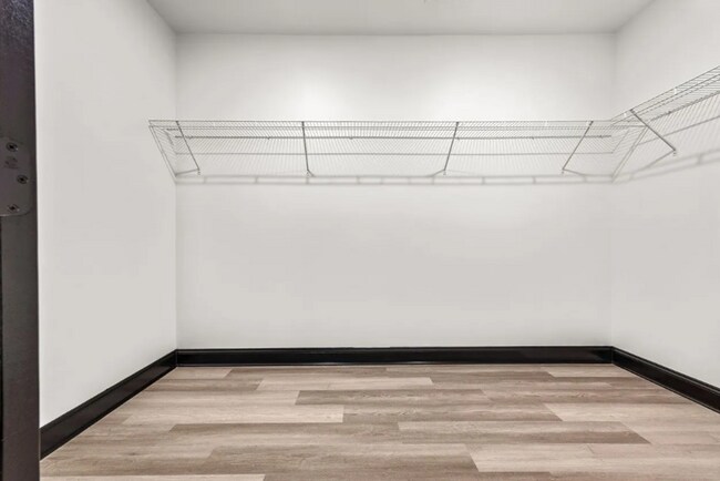 Building Photo - 506 Victoria Wy