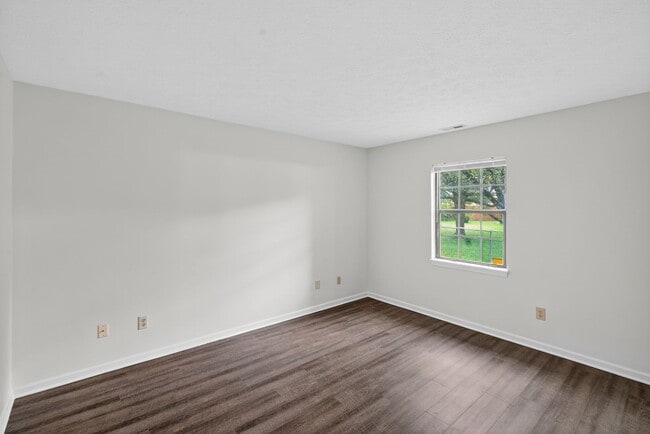Building Photo - Charming 3-Bedroom Home in a Peaceful Neig...