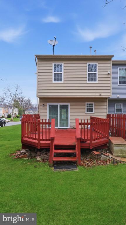 Building Photo - 2628 Deer Ridge Dr