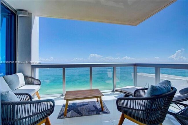 Building Photo - 6899 Collins Ave