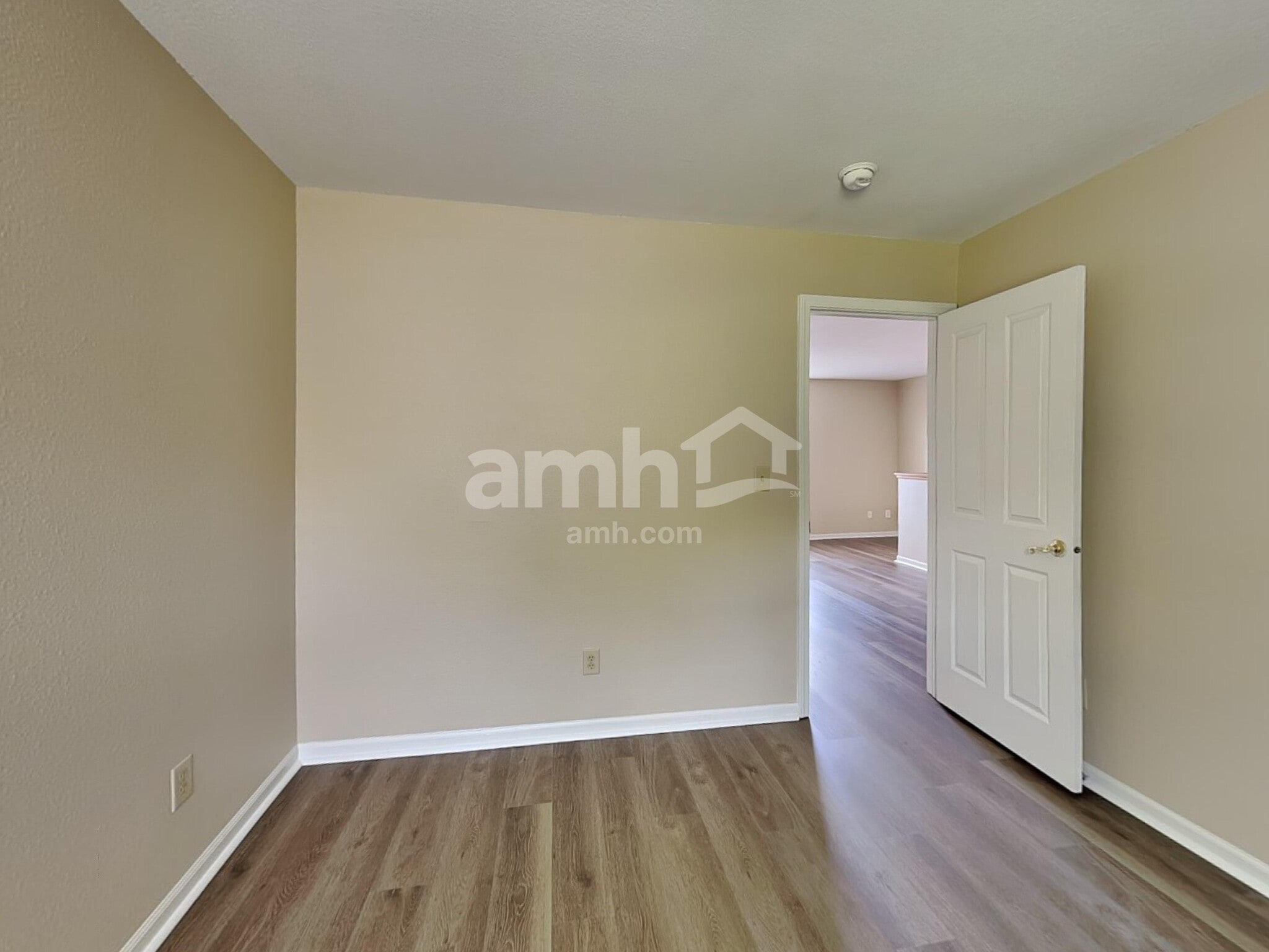 Building Photo - 12693 Glengary Dr
