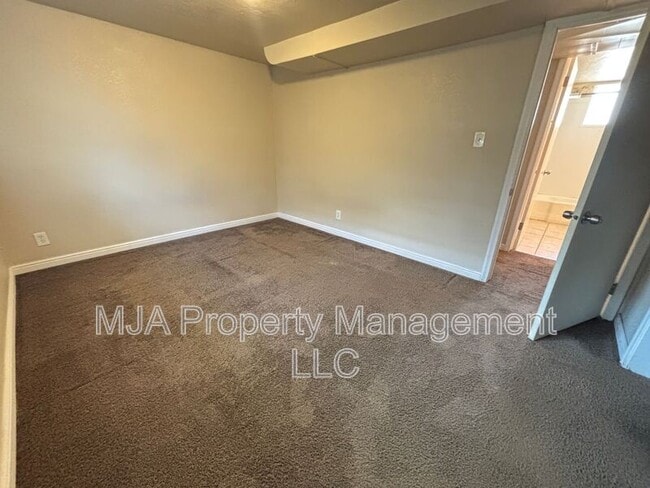 Building Photo - 732 Wasatch St.