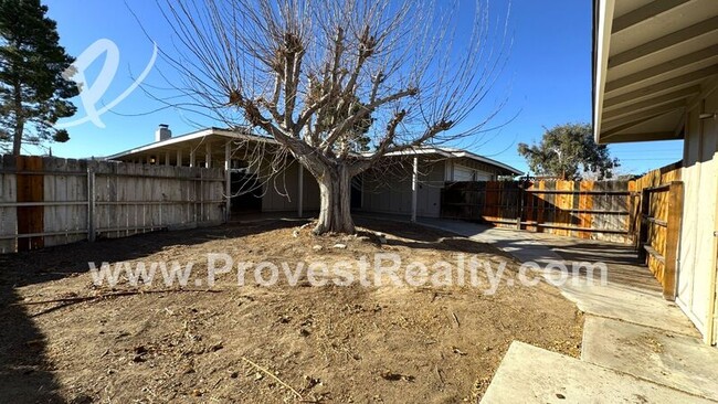 Building Photo - 10011 Alta Mesa Ave