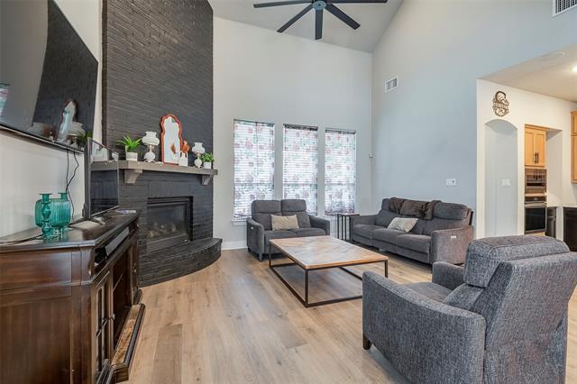 Building Photo - 14925 Chipwood Dr