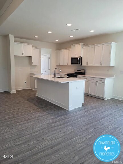 Building Photo - 100 Silent Brk Trl