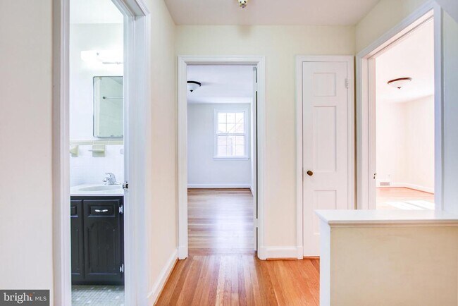 Building Photo - 4721 Yuma St NW