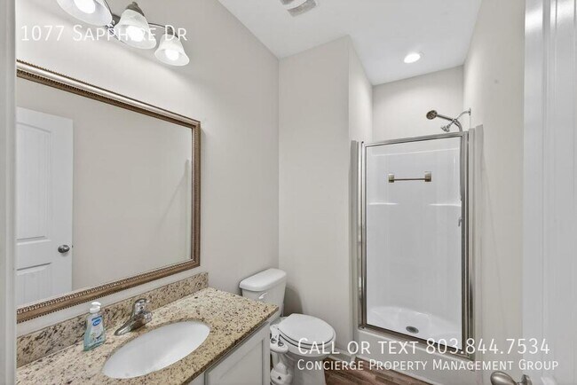 Building Photo - 1077 Sapphire Dr