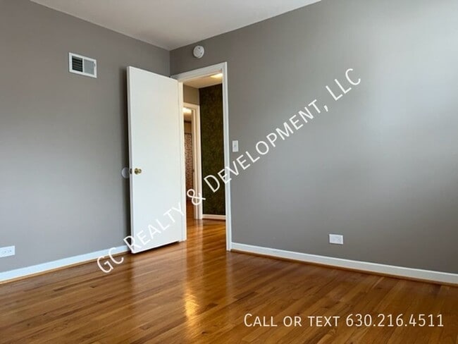 Building Photo - 1836 Belleview Ave