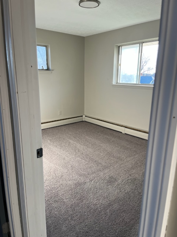 Building Photo - 20-60-60 S Linden Rd