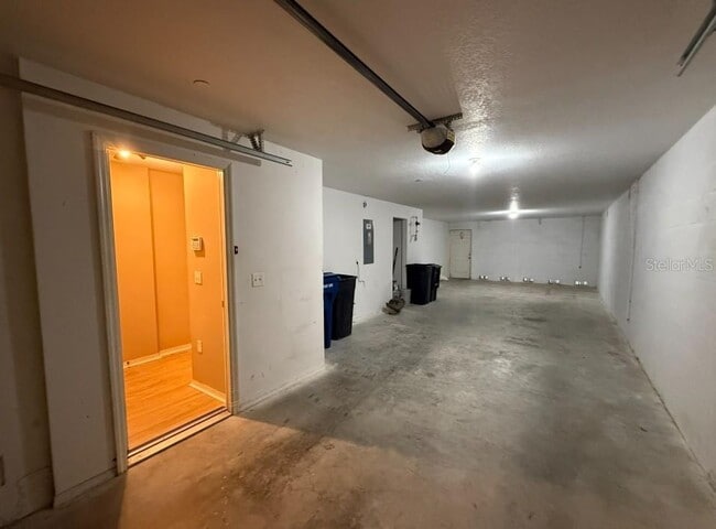 Building Photo - 8911 White Sage Loop