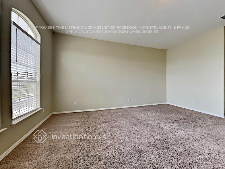 Building Photo - 2061 Cedar Park Ln