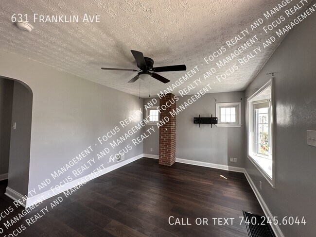 Building Photo - 631 Franklin Ave