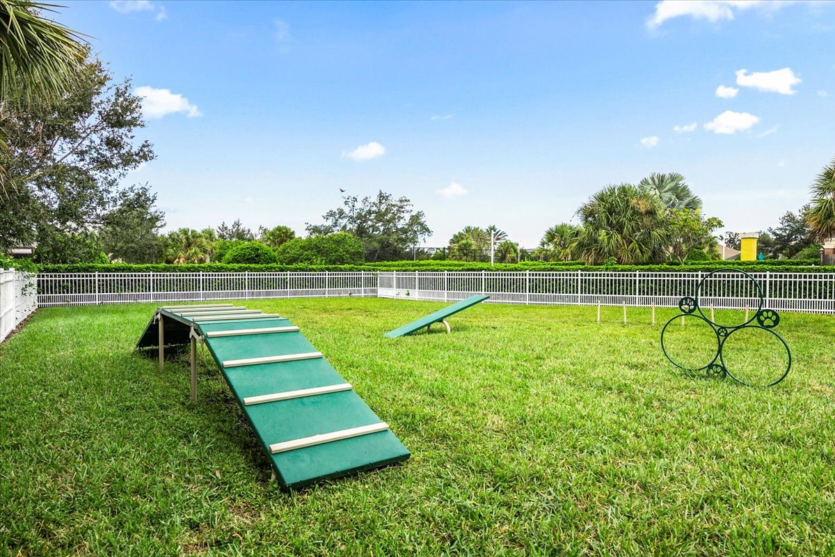 Building Photo - 12109 Whisper Lake Dr