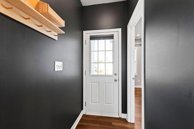 Building Photo - A Charming Ranch style home in Academy Point - minutes to downtown Clayton!