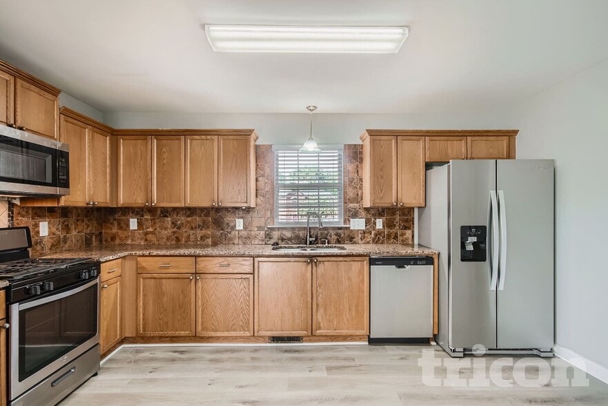 Building Photo - 4021 Raccoon Run Ct