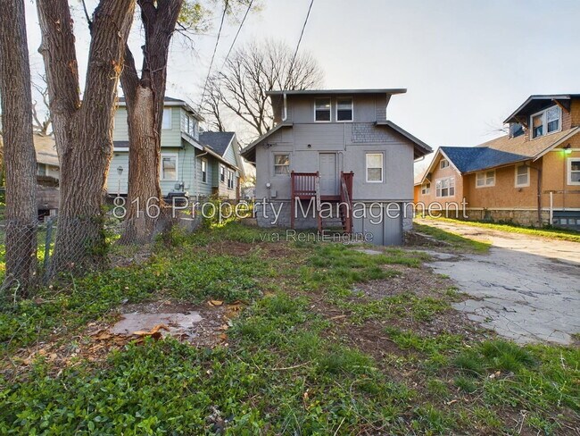 Building Photo - 5912 Paseo Blvd
