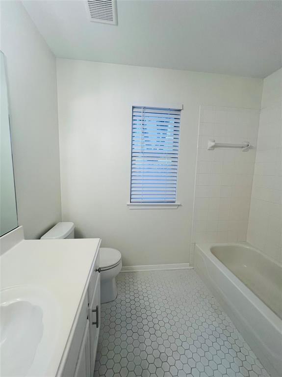 Building Photo - 12545 Zeller Ln