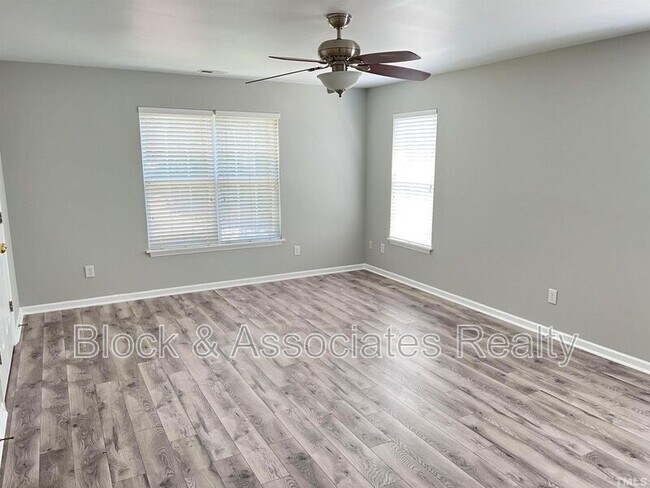 Building Photo - 2651 Vega Ct