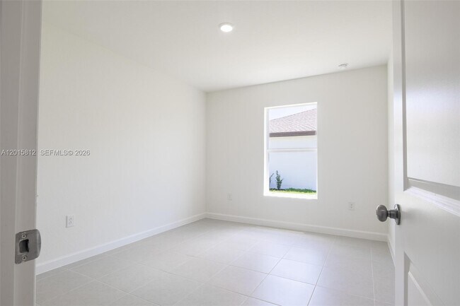 Building Photo - 17564 SW 285th St