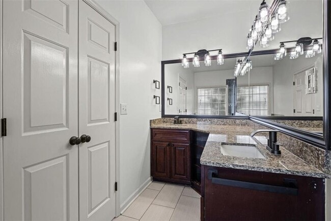 Building Photo - 3105 Ballet Ct