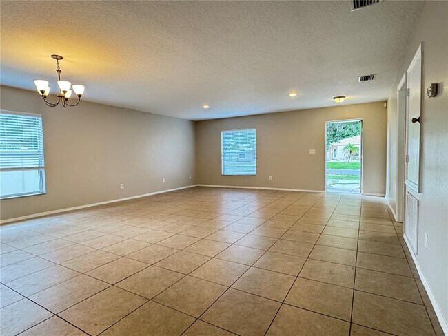 Building Photo - 13807 Fareham Rd