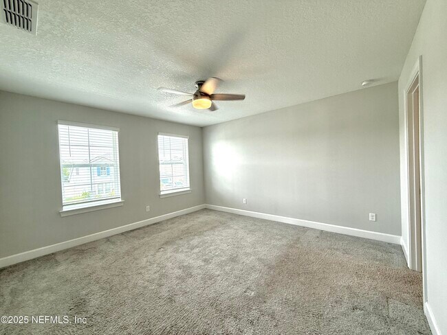 Building Photo - 505 Windwalker Dr