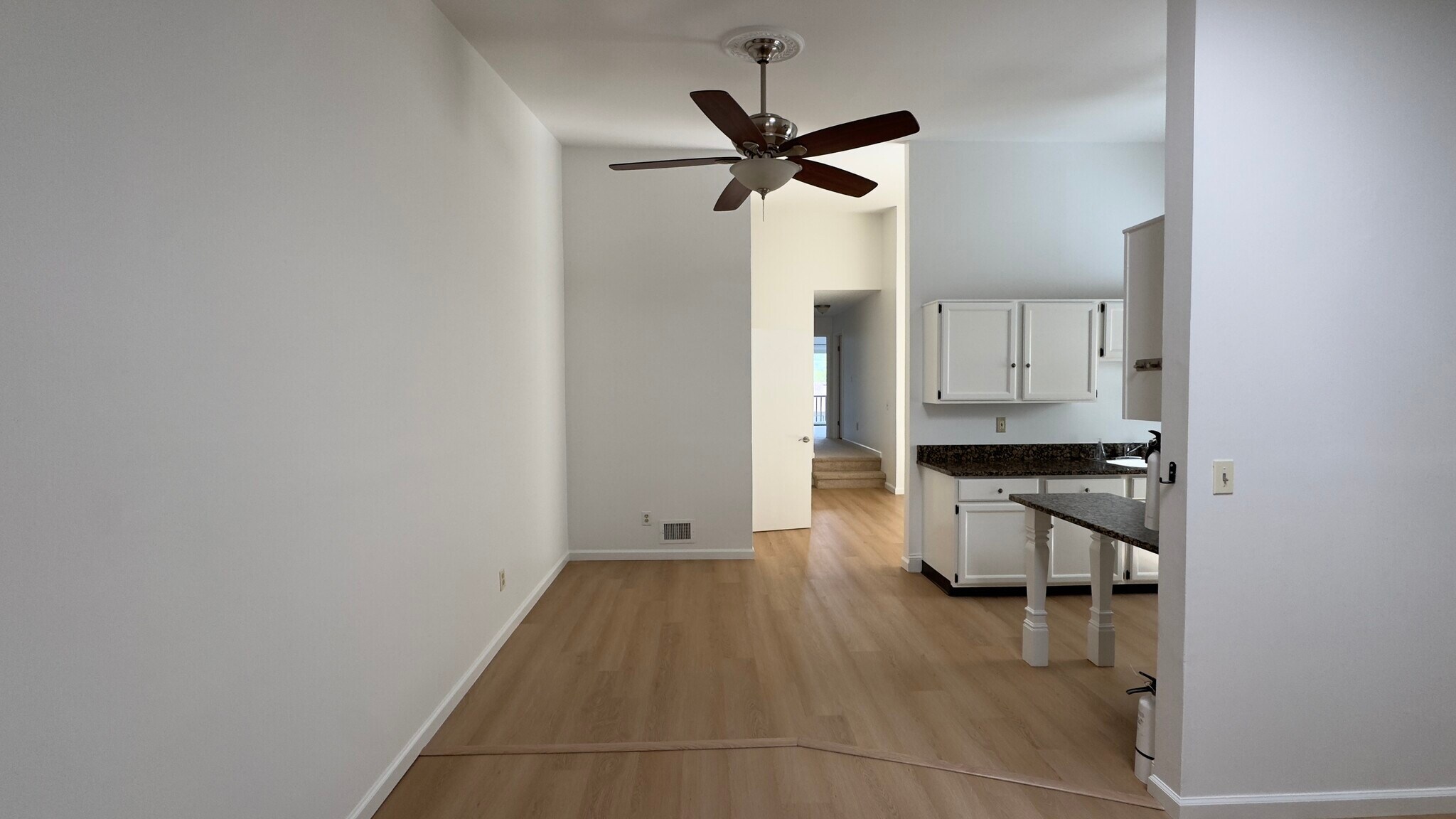 Dinink/kitchen - 1714 Spruce Hills Dr
