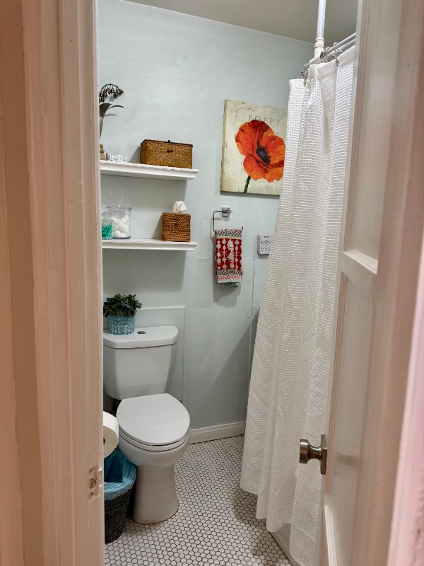 Building Photo - 1830 Guy St