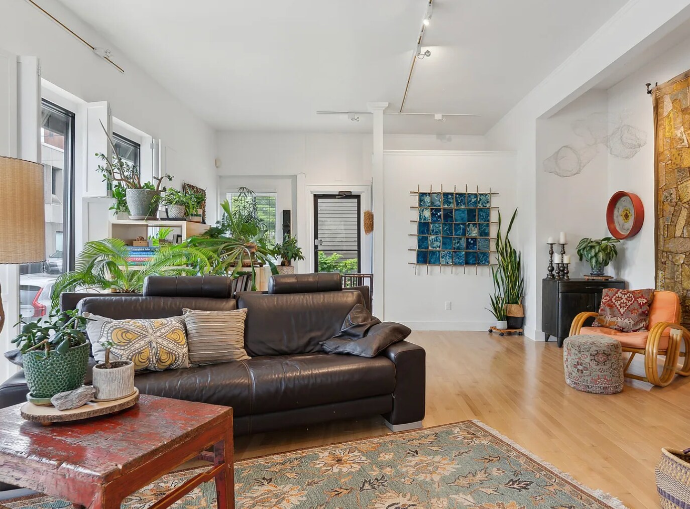 Building Photo - 377 Cumberland Ave
