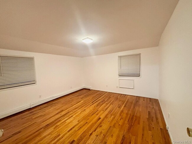 Building Photo - 139-10 254th St