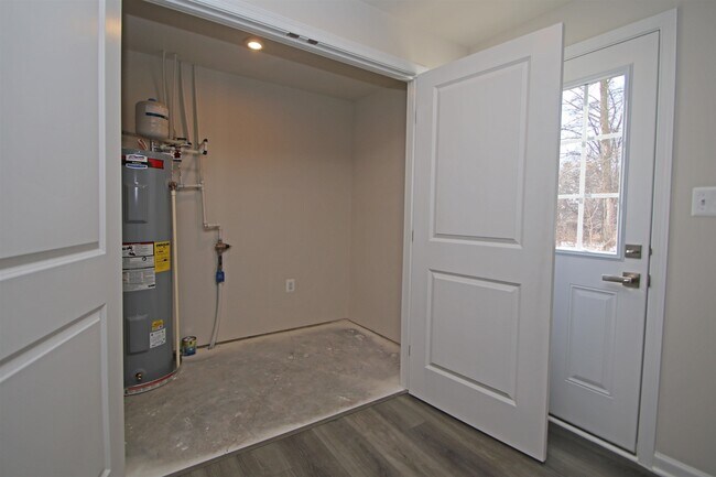 Building Photo - 2878 Orchard Ln