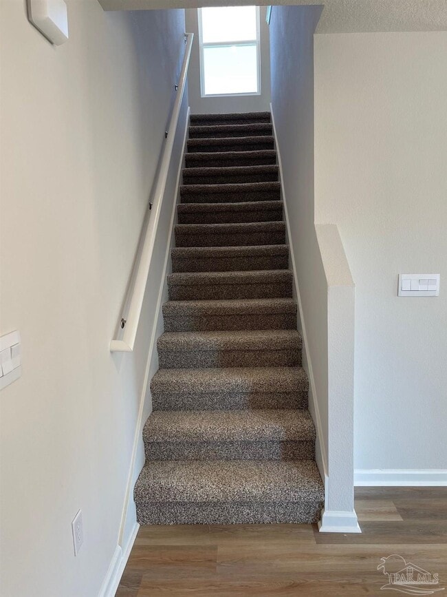 Building Photo - 10942 Blacktail Loop