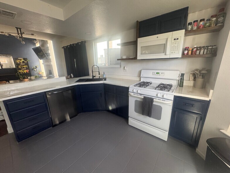 Building Photo - 2328 N Bristol View Ct