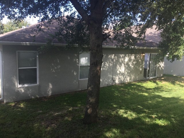 Building Photo - 2340 Norwood Pl