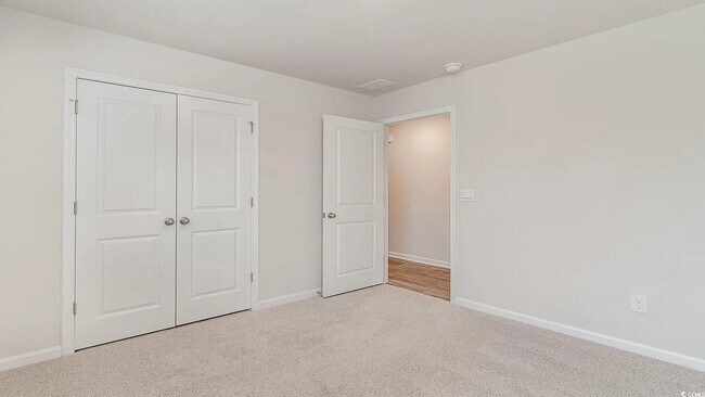 Building Photo - 1850 Castlebay Dr