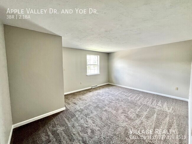 Building Photo - 914 Apple Valley Dr
