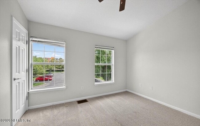 Building Photo - 8098 Summer Palm Ct
