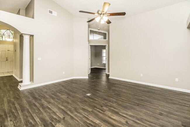 Building Photo - 1045 Piedmont Oaks Dr