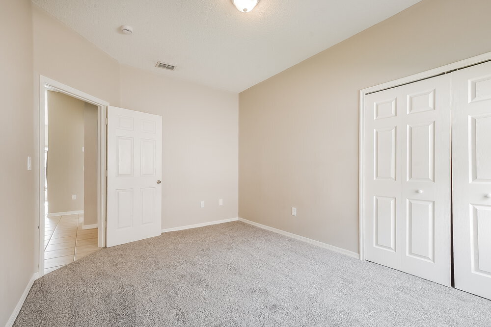 Building Photo - 3337 Bellingham Dr