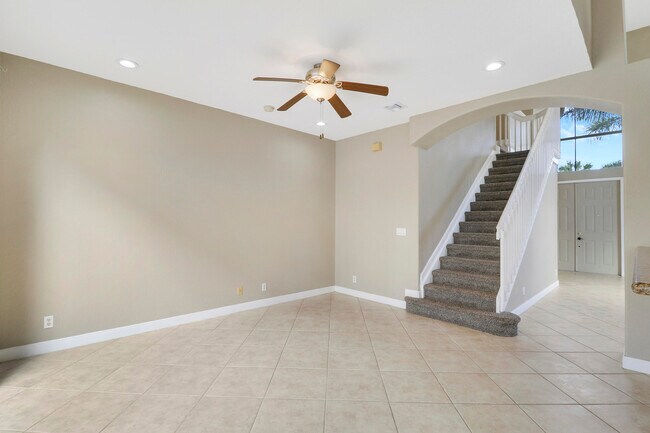 Building Photo - 6325 Spring Lake Terrace