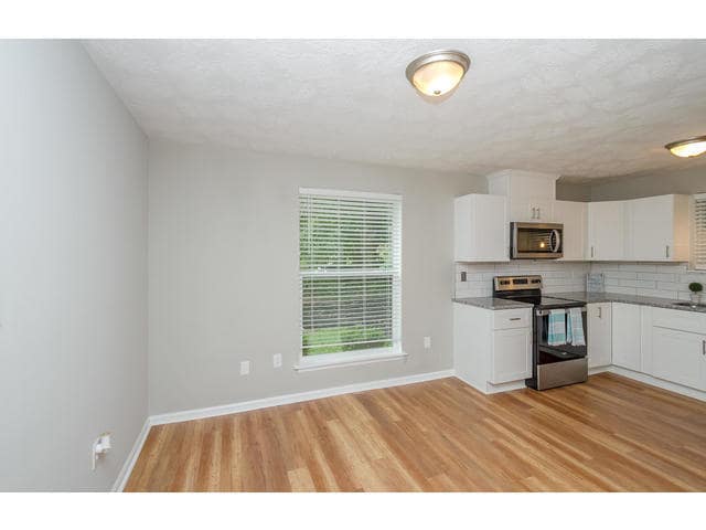 Building Photo - 148 Shawns Way