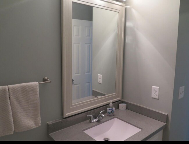 Building Photo - 2957 Charmwood Ct