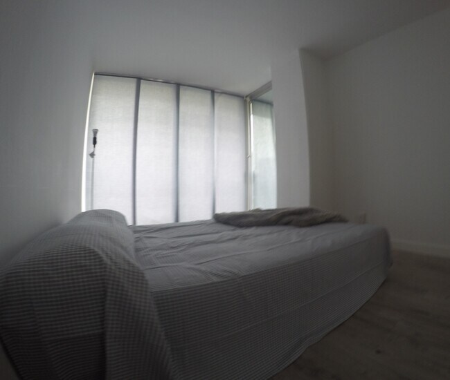 2nd Bedroom - 1998 Broadway