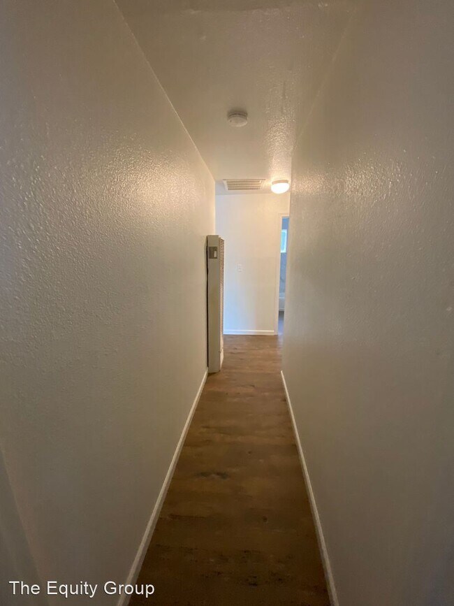 Building Photo - 3 br, 1 bath House - 182 Linda Vista Dr