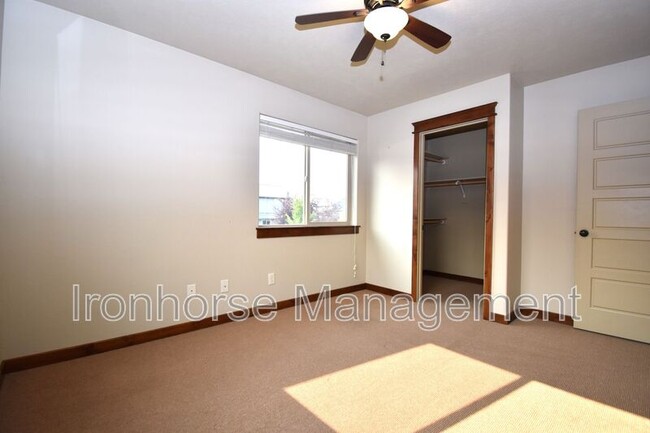 Building Photo - 103 Covey Ct